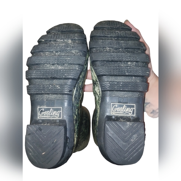 Camo rain boots size 7 - Picture 6 of 7